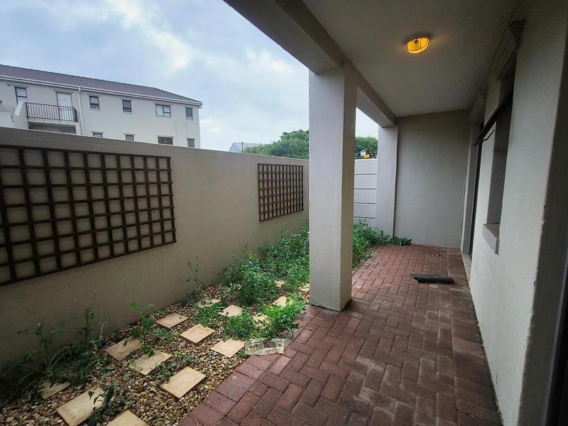 To Let 2 Bedroom Property for Rent in Parklands Western Cape